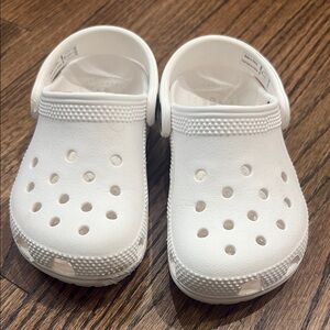 CROCS White Water Shoes with Perforated Design and Heel Strap